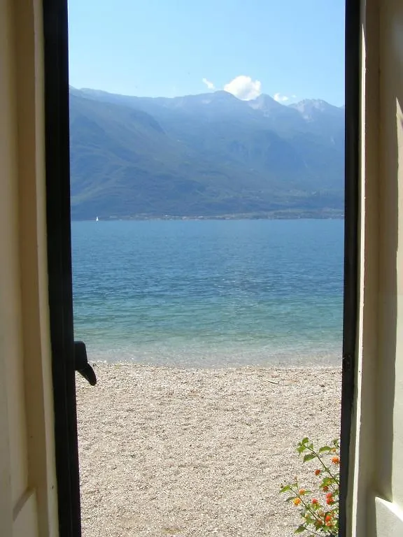 Hotel Villa Romantica Limone sul Garda 3*,  Italy