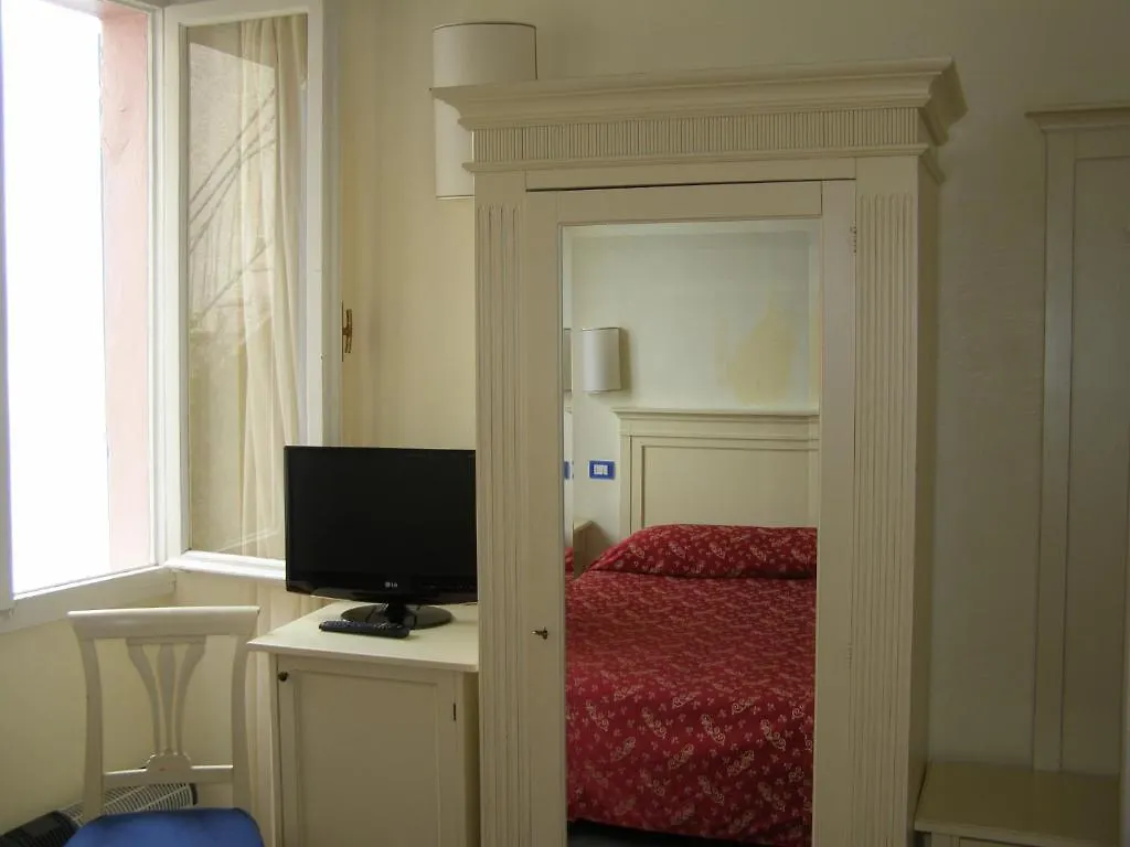 Hotel Villa Romantica Limone sul Garda